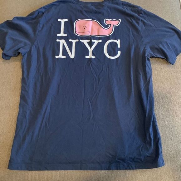 3 Vineyard Vines tshirts - Picture 11 of 11